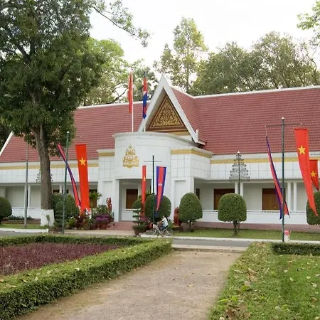 Relax Resort Angkor Villa
